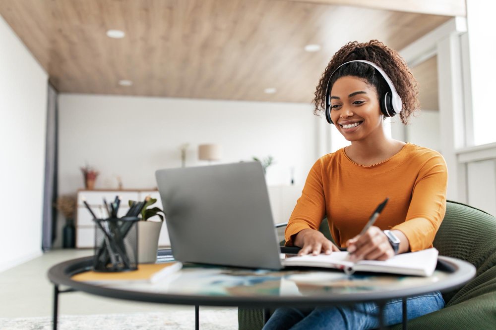 Where to Learn Website Design in Kenya – Courses, Bootcamps & Mentors