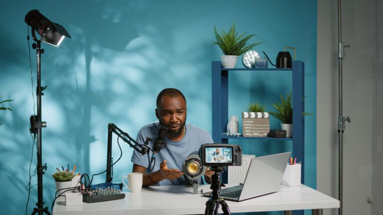 Passive Income Ideas for Kenyan Creators in 2025