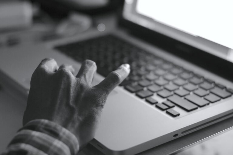 Digital Literacy: Turn Your Laptop Into Income